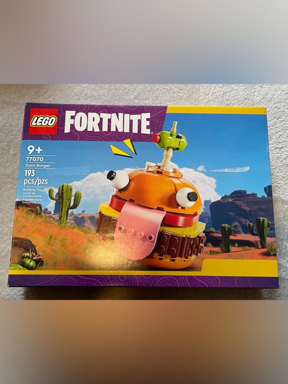 LEGO Fortnite Durr Burger 77070 Building Set 193 PCS NEW Sealed Set